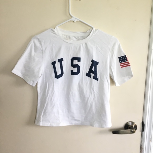 Tops - USA Crop Top